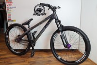 Dartmoor 26 Player Custom Bike mit RS Pike DJ, Hope Pro II EVO Naben, Chromag, Shimano XT